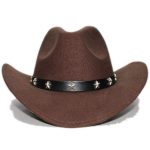 Chapeau avec détails inspirés du Far West
